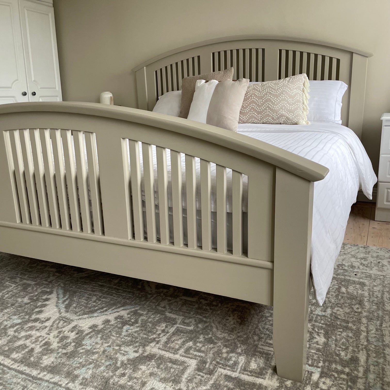 Choose the right paint, primer, and finish