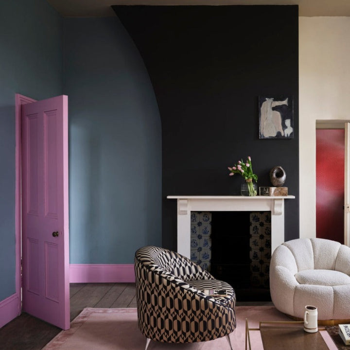Liquorice CB10 Farrow and Ball