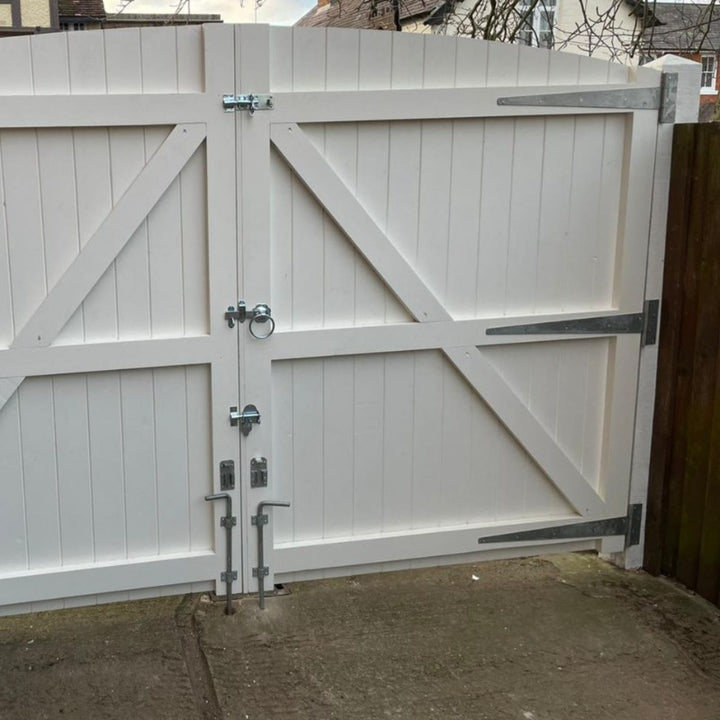 Pale Jasmine Cuprinol Garden Shades wood paint