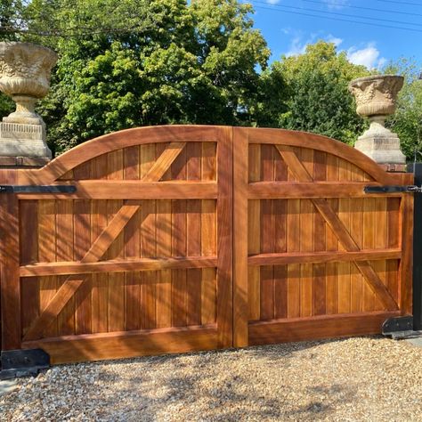 Wooden Satin Gate Oil Osmo 420 UV Extra Protection Oil Clear Satin