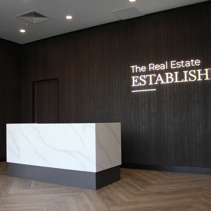 Ebony Cladding Wood Stain Sikkens HLS Plus