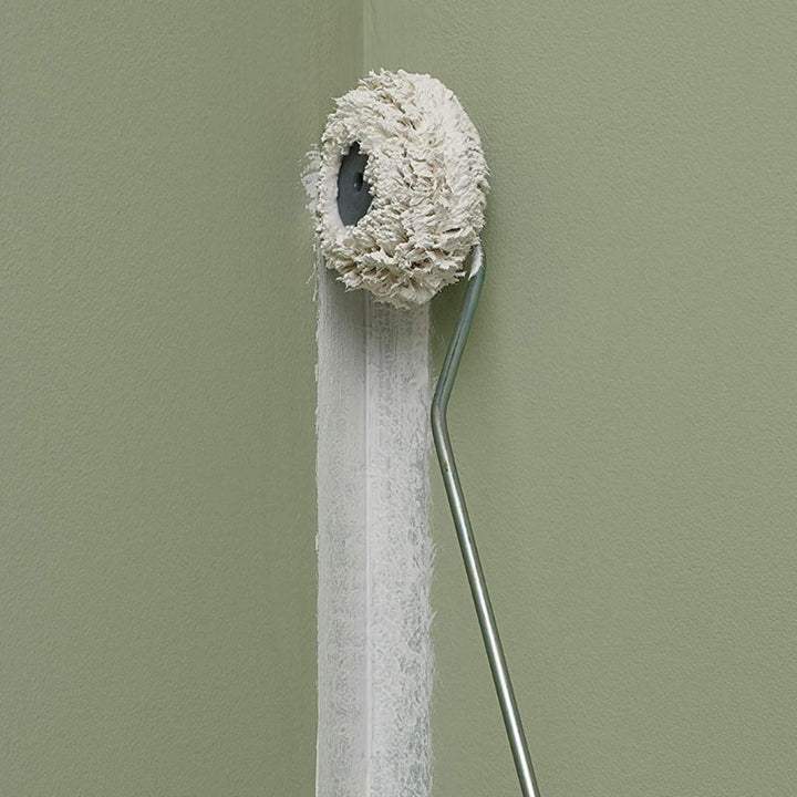 Axus Corner Roller – Perfect for Painting Wall and Ceiling Edges
