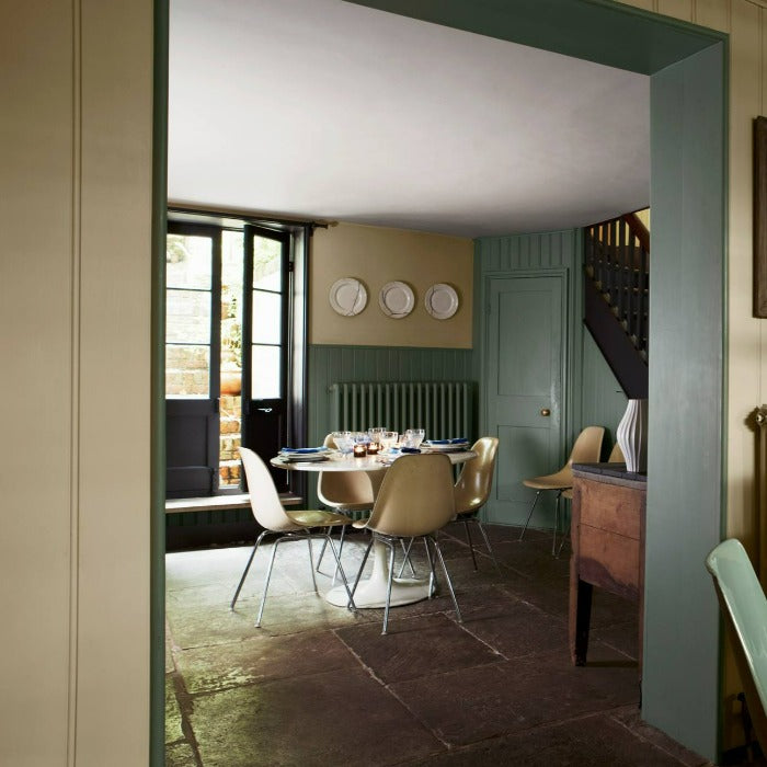 String No. 8 Farrow & Ball Paint Colour - Dining Room Paint Colour - Paint Online Ireland