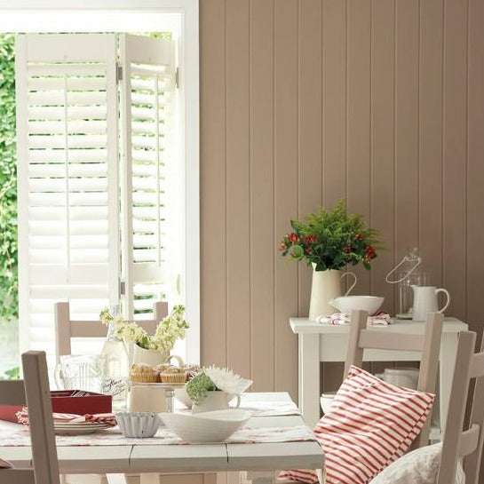 Little Greene Silt No. 40 is a beautiful deep warm clay paint colour with exceptional texture and character. Order Little Greene Silt No. 40 paint online in Ireland.