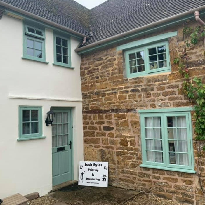 Little Greene Aquamarine Deep No. 198 green paint colour for windows and doors. Buy Little Greene Aquamarine Deep paint online in Ireland.