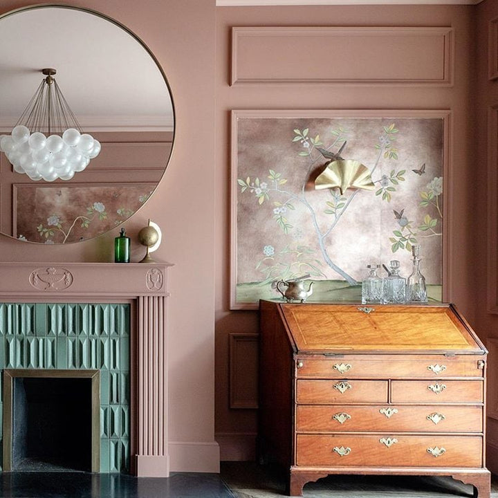 A dark dusty pink paint colour in the form of Burlwood by Pantone creates an enveloping and comforting space. Order Burlwood paint from Fleetwood online.