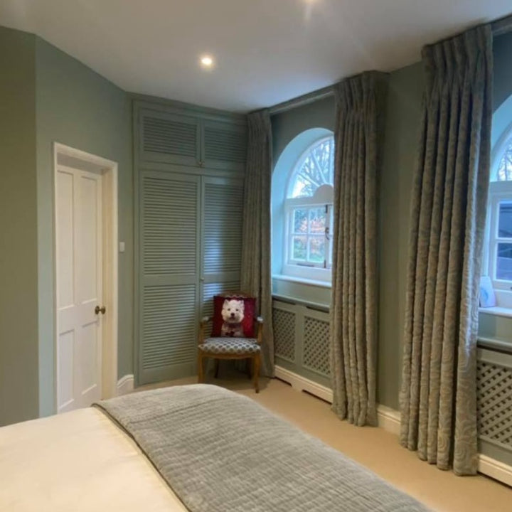 Sobek 587 Paint And Paper Library green bedroom paint colour from Paint Online