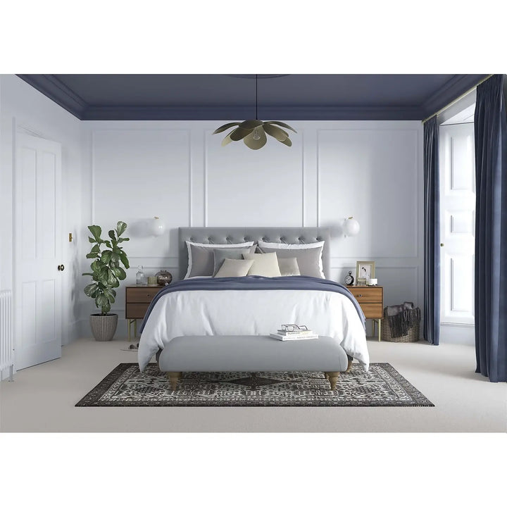 Chalk White - Dulux Heritage Paint Colour - Paint Online Ireland