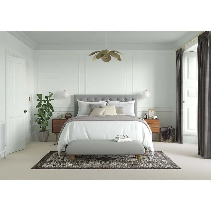 Fennel White - Dulux Heritage Paint Colour - Paint Online Ireland