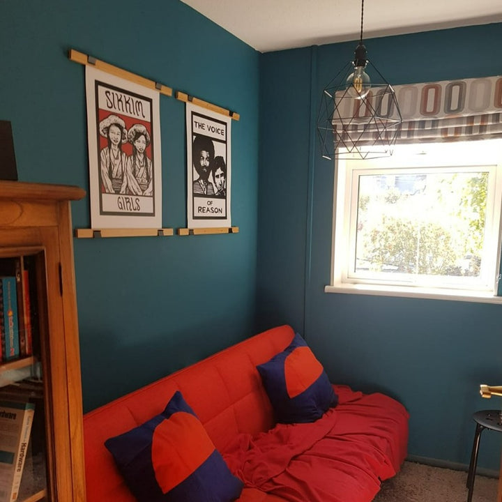 Little Greene Marine Blue No. 95 is a dark navy blue paint colour. Navy living room paint colour.Buy Little Greene Marine Blue paint online.