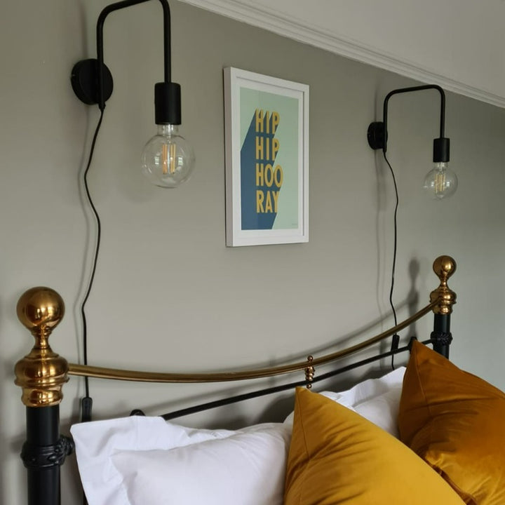 Little Greene North Brink Grey No. 291 is a elegant, pale, putty-green paint colour. Little Greene North Brink Grey 291 Bedroom Paint Colour.