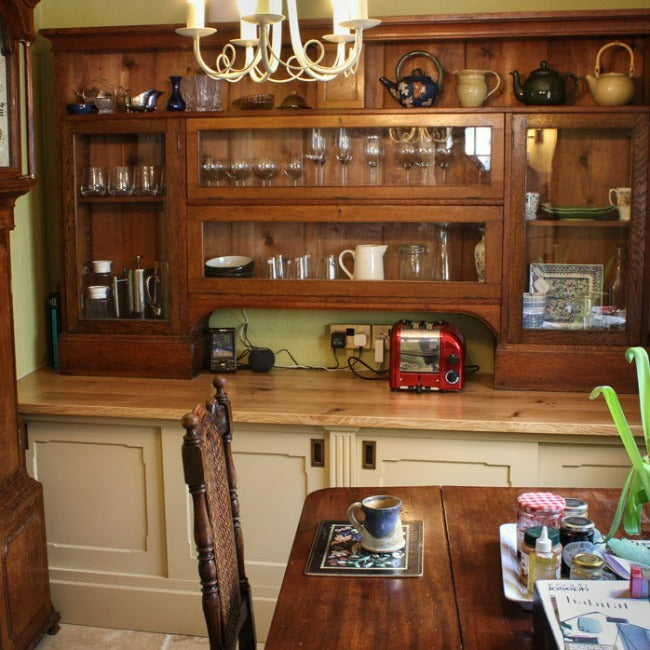 Little Greene Bath Stone No. 64 is a warm, neutral, beige paint colour.  Add warmth to your space with this beige tone. Order Little Greene paint online in Ireland.