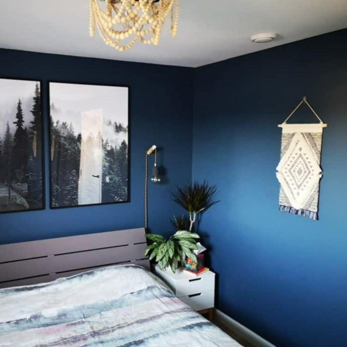 Little Greene Hicks' Blue No. 208 is a dark blue paint colour that creates a dramatic statement.  Order Little Greene paint online in Ireland now. 
