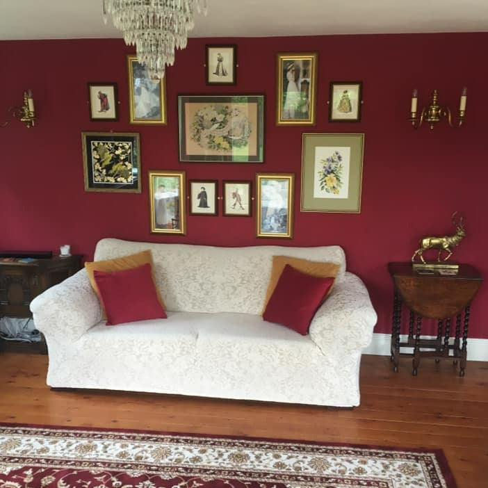 Little Greene Theatre Red No. 192 is a deep red paint colour. Theatre Red 192 red living room paint colour. Buy Little Greene paint online.