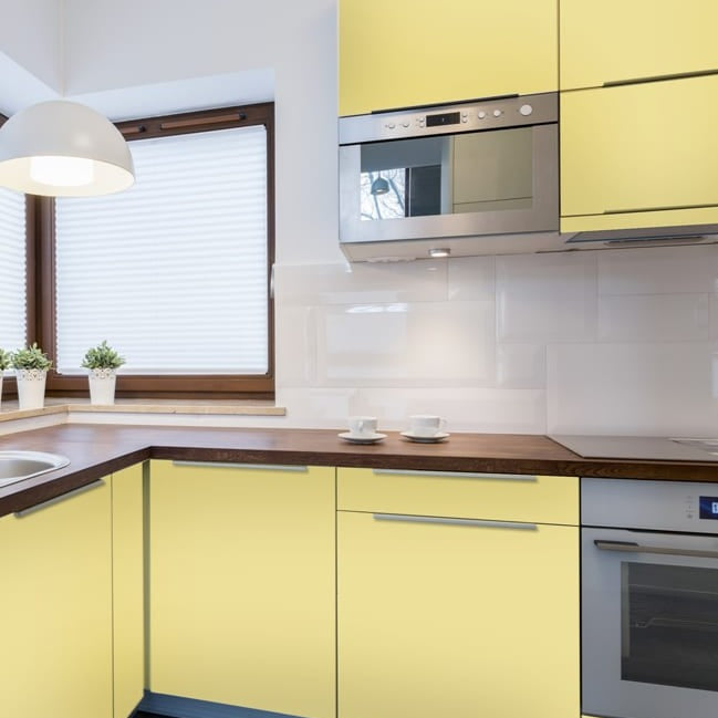 Buttercream Beyond Paint. Paint for kitchen cabinet presses from Paint Online.