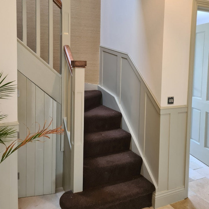 Portland Stone Dark 157 Little Greene panelling paint colour from Paint Online