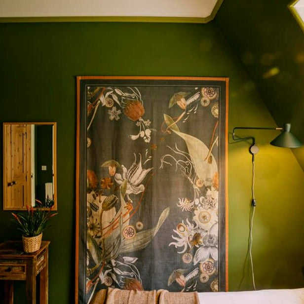 Little Greene Jewel Beetle No. 303 is a deep green paint colour. Jewel Beetle 303 bedroom paint colour. Buy Little Greene Jewel Beetle paint online.