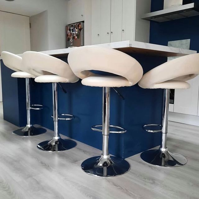 Peacock Blue Colourtrend Paint from Paint Online