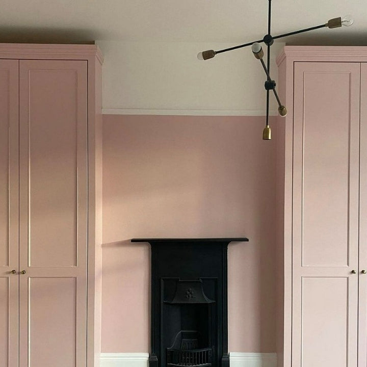 Little Greene Confetti No. 274 is a pale pink paint colour. Confetti 274 pink bedroom paint colour. Buy Little Greene paint online.