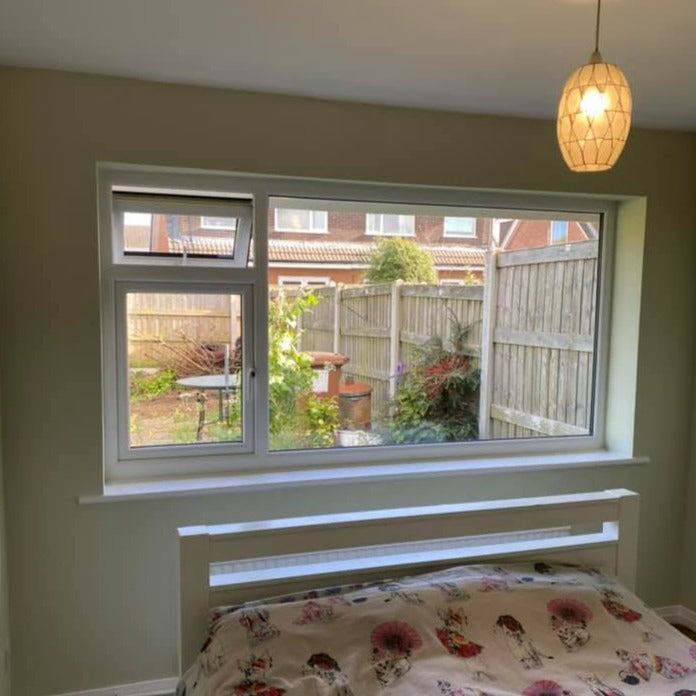 Little Greene Acorn No. 87 is a fresh and bright pale green paint colour. Acorn 87 bedroom paint colour. Order Little Greene paint online in Ireland.