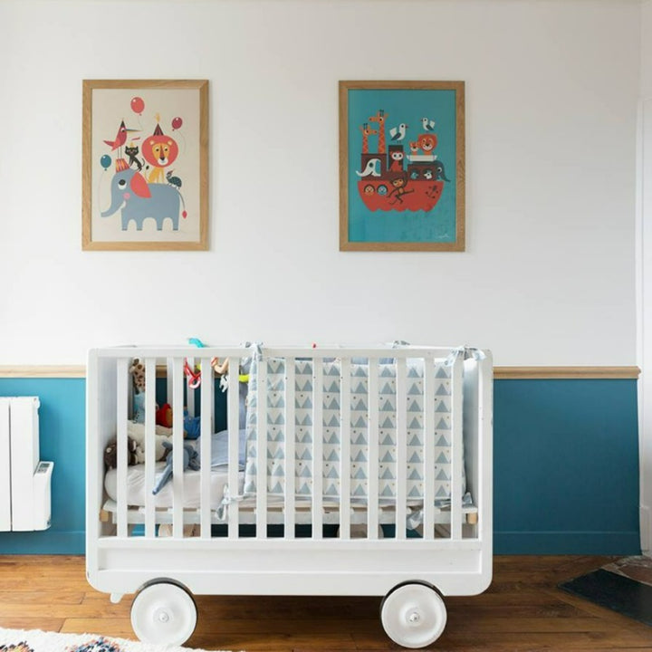 Little Greene Air Force Blue No. 260 is a beautiful blue paint colour. Blue kids bedroom paint colour. Buy Little Greene paint online.