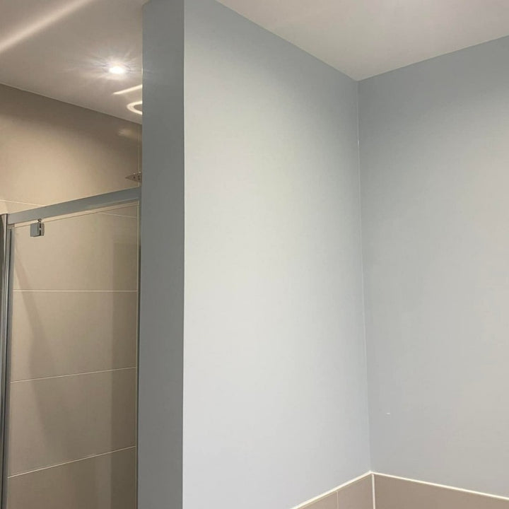 Little Greene Delicate Blue No. 248 is a beautiful light blue paint colour. Pale blue bathroom paint colour. Buy Little Greene paint online.