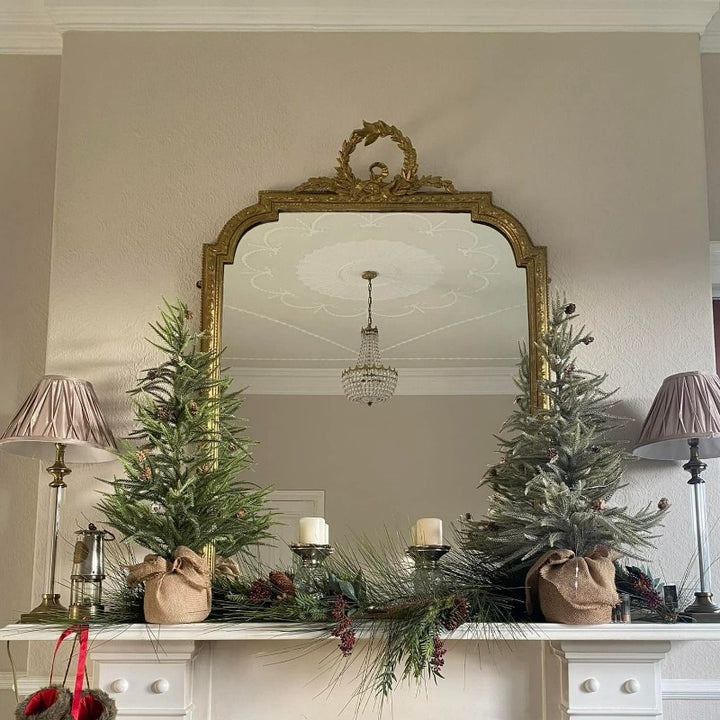 Little Greene Rolling Fog No. 143 is a beautiful warm neutral paint colour. Used historically as a white with darker colours. Order Little Greene paint online in Ireland.