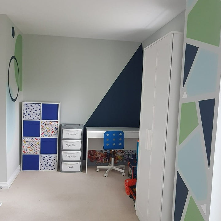 Little Greene Pearl Colour No. 100 is a pale green heritage paint colour with a slight grey undertone. Order Little Greene paint online in Ireland. 