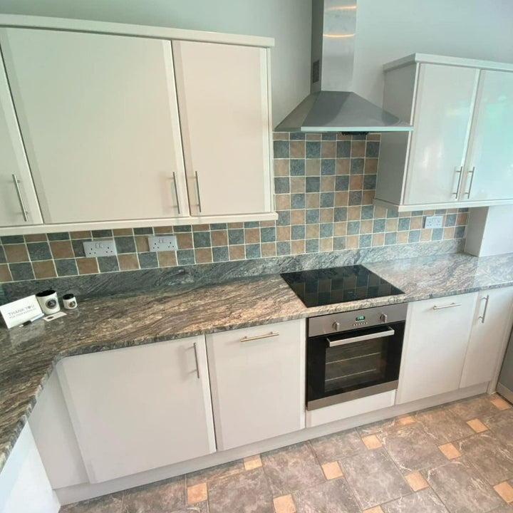 Little Greene Rolling Fog Pale No. 158 is a warm, pale neutral paint colour. Neutral kitchen paint colour. Order Little Greene paint online in Ireland. 