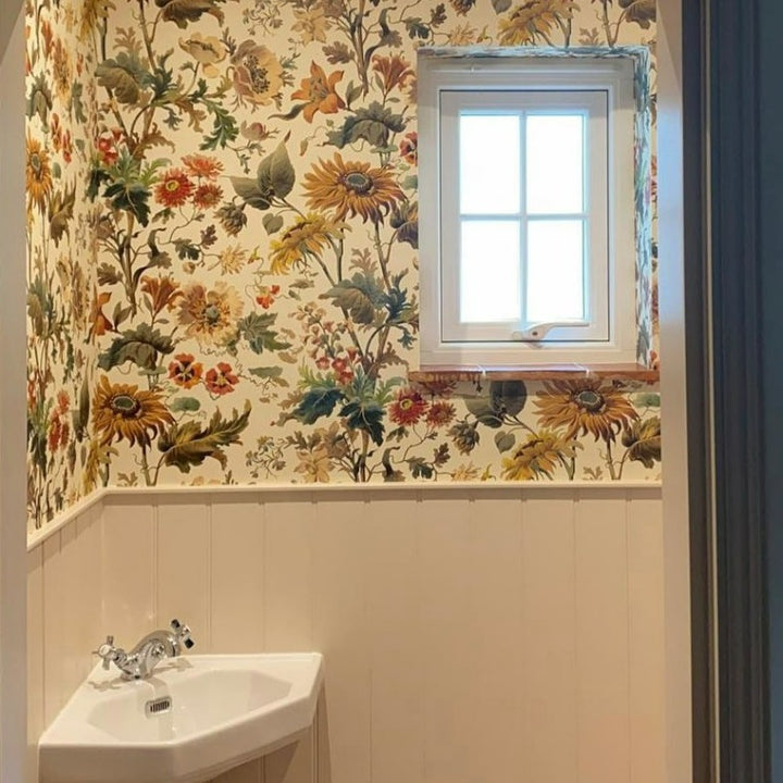 Little Greene Castell Pink No. 314 is a warm, neutral paint colour. Neutral bathroom panelling paint colour. Buy Little Greene paint online.