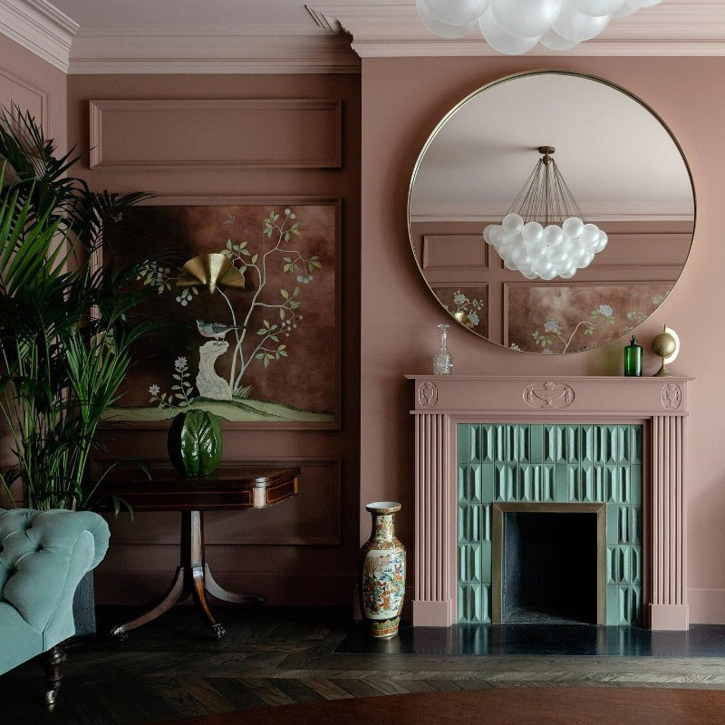 A dark dusty pink paint colour in the form of Burlwood by Pantone creates an enveloping and comforting space. Order Burlwood paint from Fleetwood online.