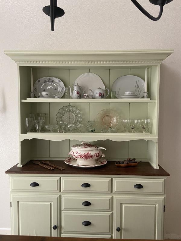 Green Ground No. 206 - Farrow & Ball Paint Colour - Paint Online Ireland