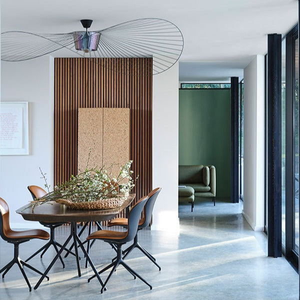 Stirabout No. 300 from Farrow & Ball is a warm neutral off white paint colour. Buy Farrow & Ball Stirabout paint online.