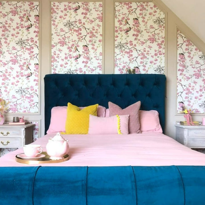 Little Greene Castell Pink No. 314 is a warm, neutral paint colour. Neutral bedroom paint colour. Buy Little Greene paint online.