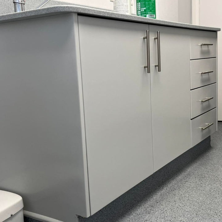 RAL 7035 Bradite Eggshell light grey counter paint