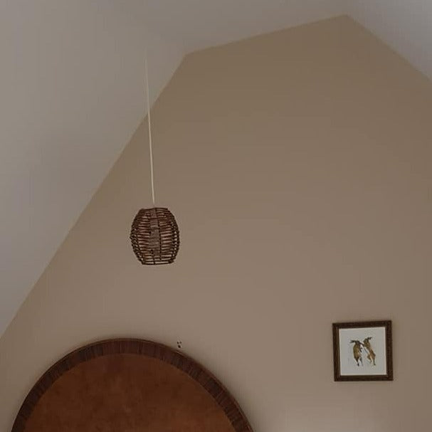 Little Greene Beauvais Lilac No. 29 is a neutral paint colour with warmth and undertones of cream. Order Beauvais Lilac No. 29 Little Greene paint online in Ireland.