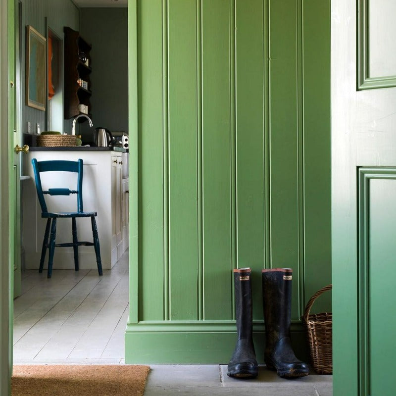 Saxon Green No. 80 by Farrow & Ball. Green panelling paint colour. Buy Farrow & Ball paint online.