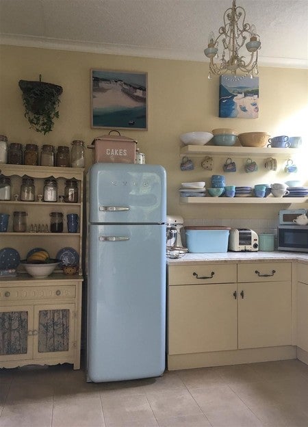 Farrow & Ball Farrows Cream - Farrow & Ball Cream Paint Colour - Paint Online Ireland