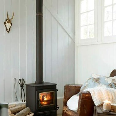 Little Greene Bone China Blue Mid No. 183 is a beautiful grey blue paint colour. Blue living room paint colour. Order Little Greene paint online.