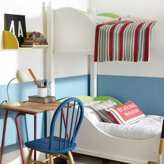 Little Greene Tivoli No. 206 is a beautiful blue paint colour. Tivoli 206 blue bedroom paint colour. Buy Little Greene Tivoli paint online.