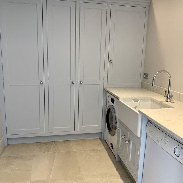 Little Greene Gauze No. 106 is a cool white paint colour with a green/grey undertone.  Order Little Greene paint online in Ireland.