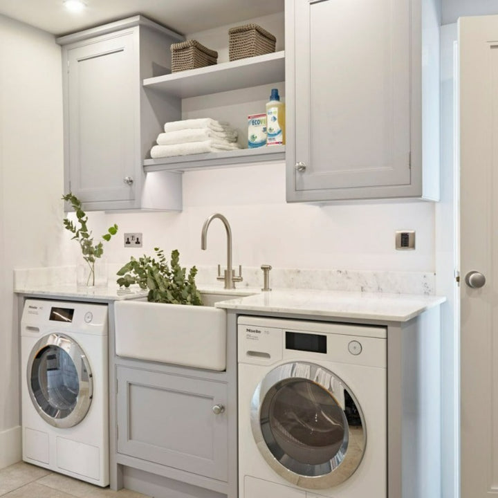 Lead V - Lead 5 Paint And Paper Library Paint Colour No. 685. Cabinet paint colour. 