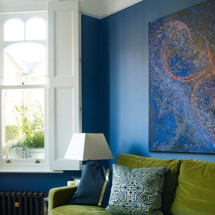 Little Greene Woad No. 251 is a charming muted indigo blue paint colour. Navy blue living room paint colour. Buy Little Greene paint online.