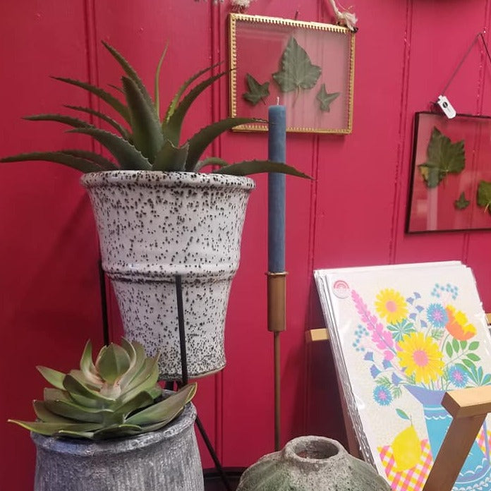 Lake Red Farrow & Ball Paint Colour from Paint Online