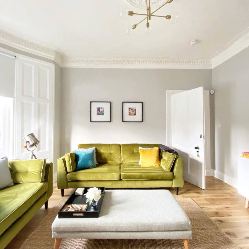 Cornforth White Farrow and Ball living room paint colour from Paint Online.