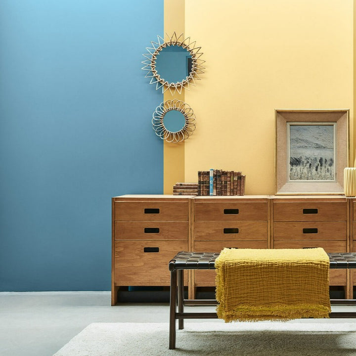 Little Greene Air Force Blue No. 260 is a beautiful blue paint colour. Blue bedroom paint colour. Buy Little Greene paint online.