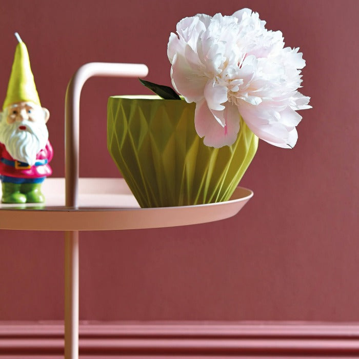 Little Greene Ashes of Roses No. 6 is a soft red paint colour that offers a brown undertone for a sophisticated depth. Order Little Greene paint online in Ireland. 