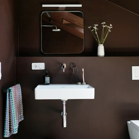 Little Greene Purple Brown No. 8 is a dark purple brown paint colour. Purple brown bathroom paint colour. Buy Little Greene paint online.