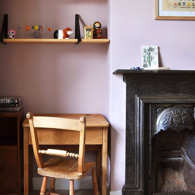 Farrow & Ball Calamine - Pink Paint Colour - Paint Online Ireland