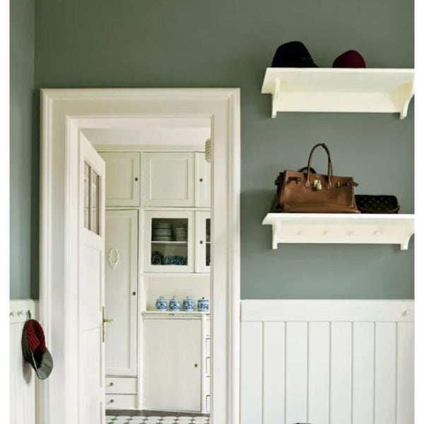 Farrow & Ball Card Room Green - Green Paint Colour - Paint Online Ireland